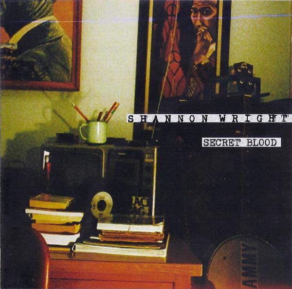 Acheter Shannon Wright - Secret blood Bon état - 15,56 € Shannon Wright - Secret blood Bon état - reconditionné disponible sur Label Emmaüs